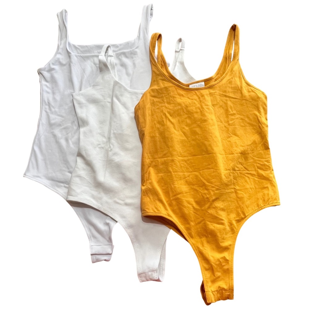 1 Abound, 1 Stella Luce, 1 Unbranded Women's Bodysuit White/Mustard 


Small